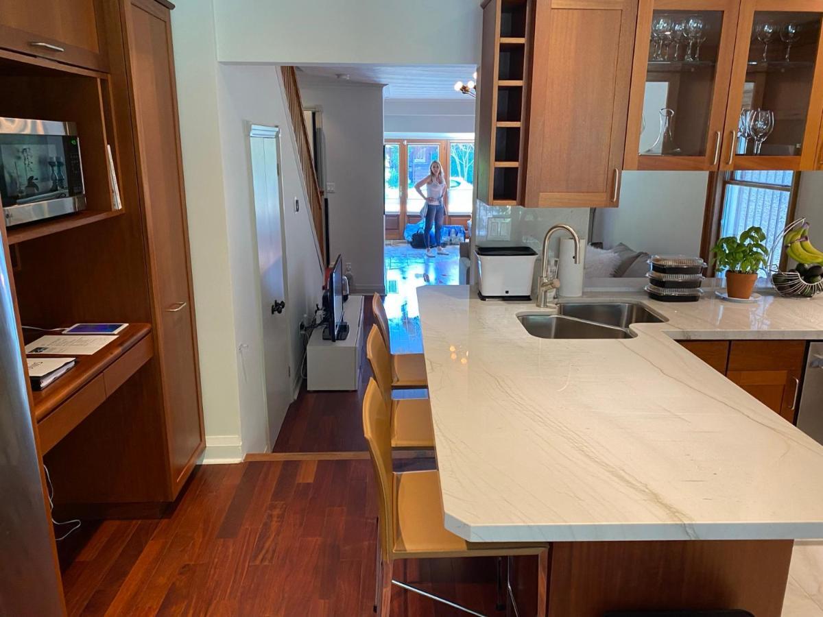 Superb Beach Home:Heated Pool-Hot Tub Open 365Days Toronto Luaran gambar